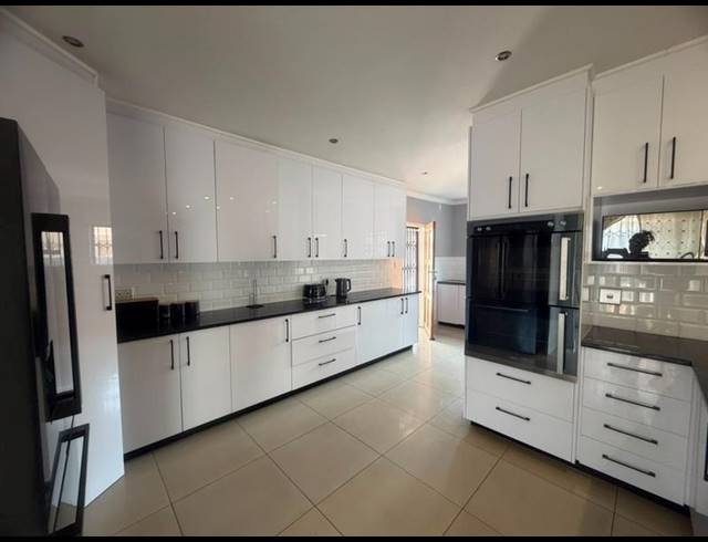 4 BEDROOM HOUSE FOR SALE IN CLARINA